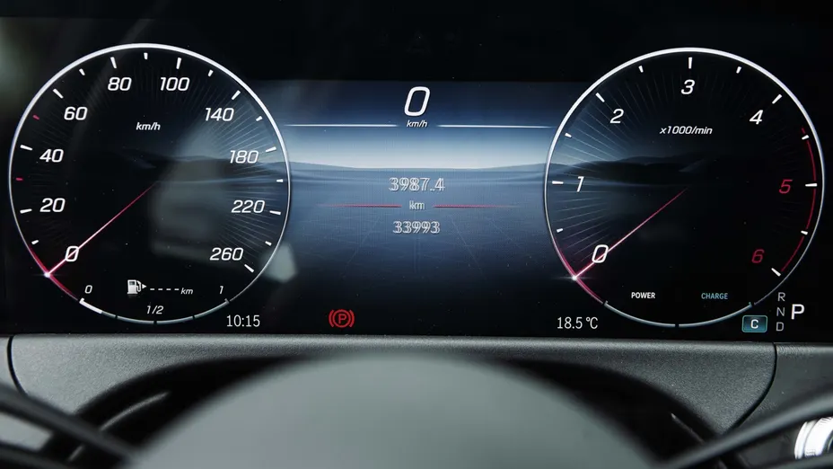 MERCEDES-BENZ E Klasa E 220 d mHEV 4-Matic AMG 9G-Tronic