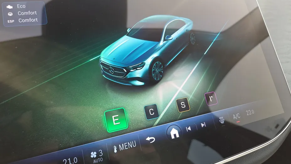 MERCEDES-BENZ E Klasa E 220 d mHEV 4-Matic Avantgarde 9G-Tronic