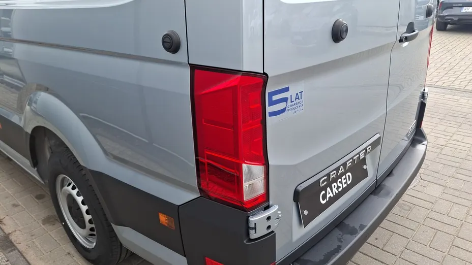 VOLKSWAGEN Crafter Crafter 35 BiTDI (16,4m3) aut