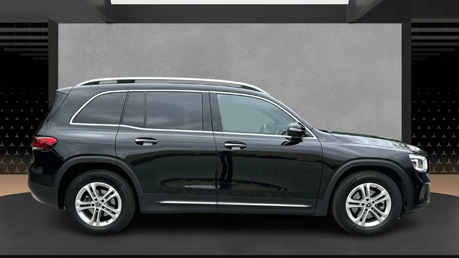 MERCEDES-BENZ GLB GLB 200 mHEV Progressive 7G-DCT