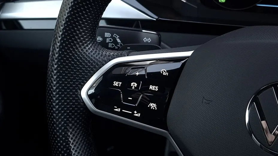 VOLKSWAGEN Arteon Arteon 2.0 TDI R-Line DSG