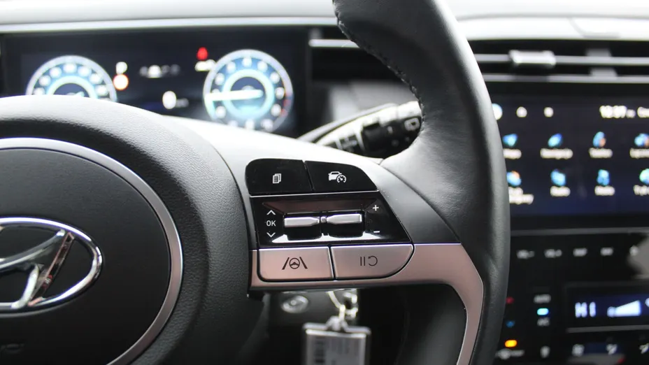 HYUNDAI Tucson Tucson 1.6 T-GDi HEV Smart 2WD