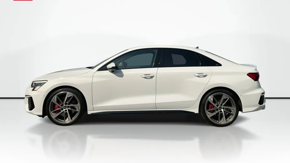 AUDI S3 Limousine -