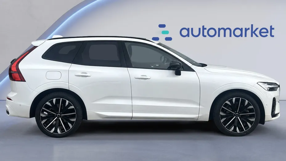 VOLVO XC60 XC60 T8 Plug-In Hybrid AWD Ultra Dark aut