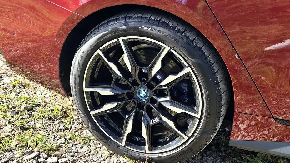 BMW i4 i4 83.9kWh M50 xDrive