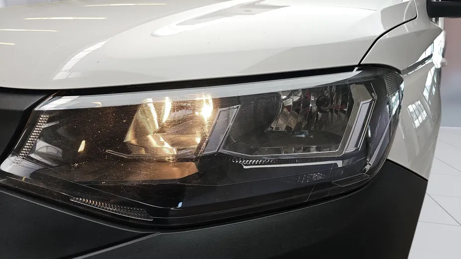 VOLKSWAGEN Caddy osobowy Caddy 2.0 TDI