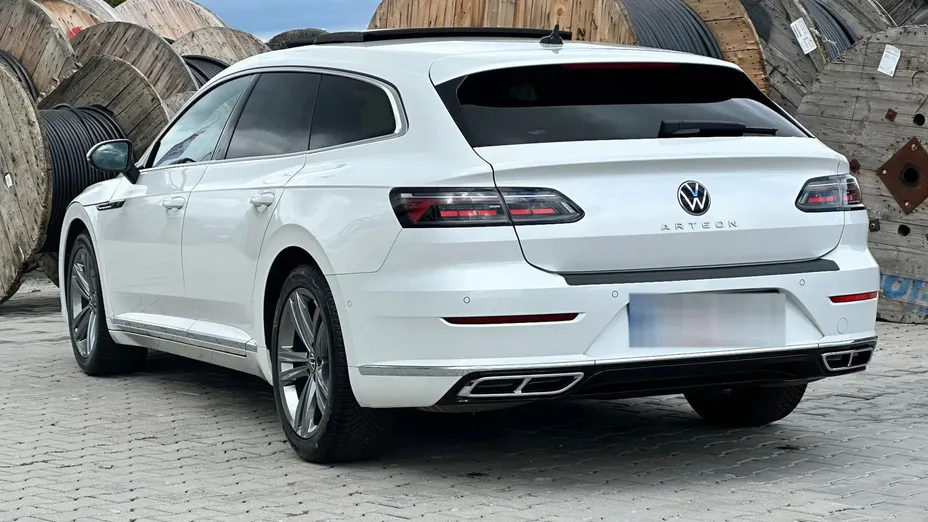 VOLKSWAGEN Arteon Arteon 2.0 TSI R-Line DSG