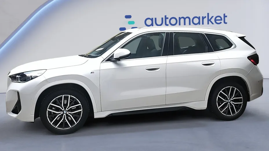 BMW X1 X1 xDrive23i mHEV aut