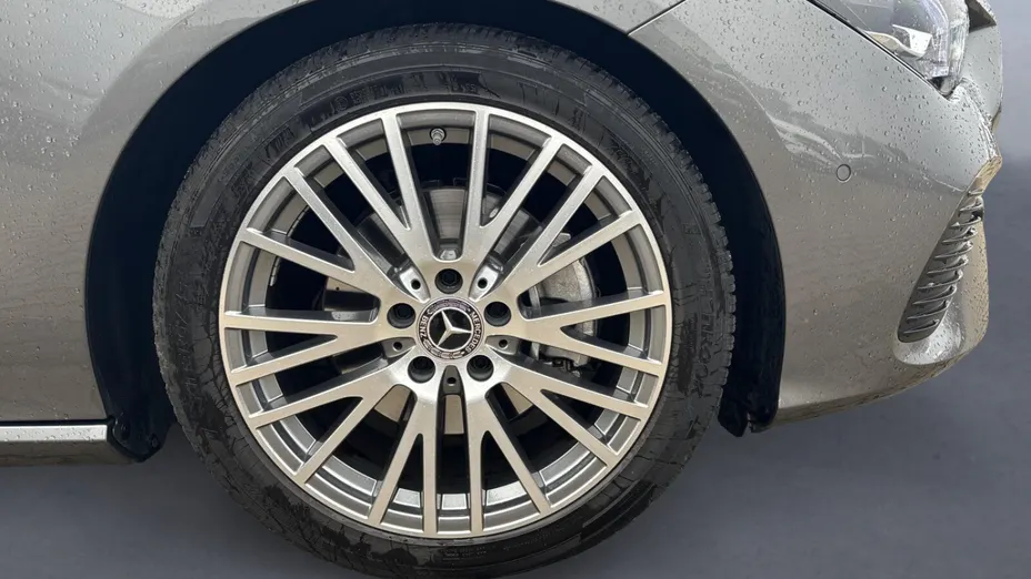 MERCEDES-BENZ CLA CLA 180 mHEV Progressive 7G-DCT