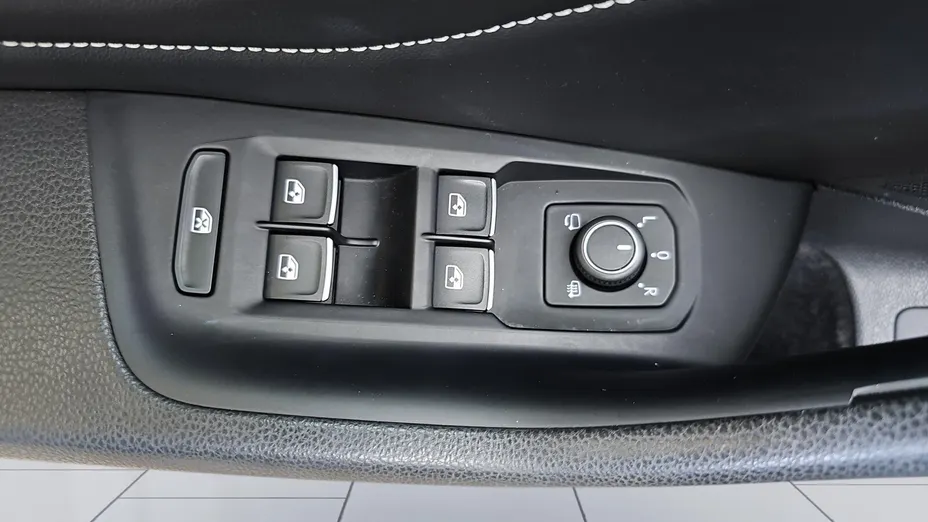 VOLKSWAGEN Arteon Arteon 2.0 TSI Elegance DSG