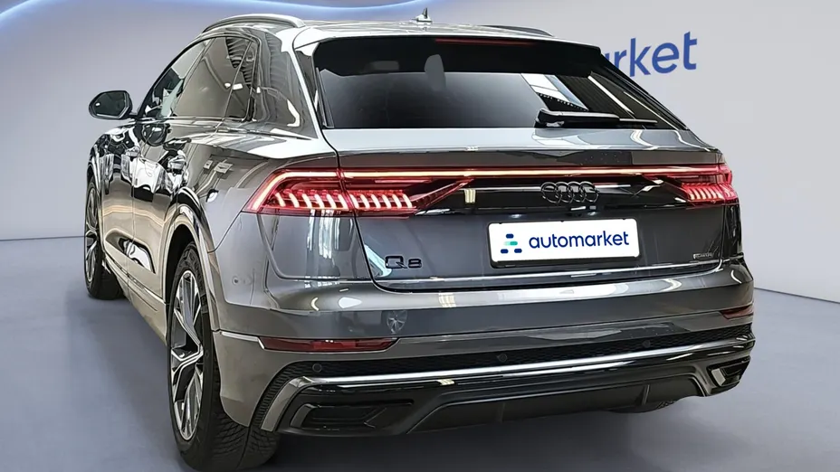 AUDI Q8 / E-Tron Q8 50 TDI mHEV Quattro Tiptronic