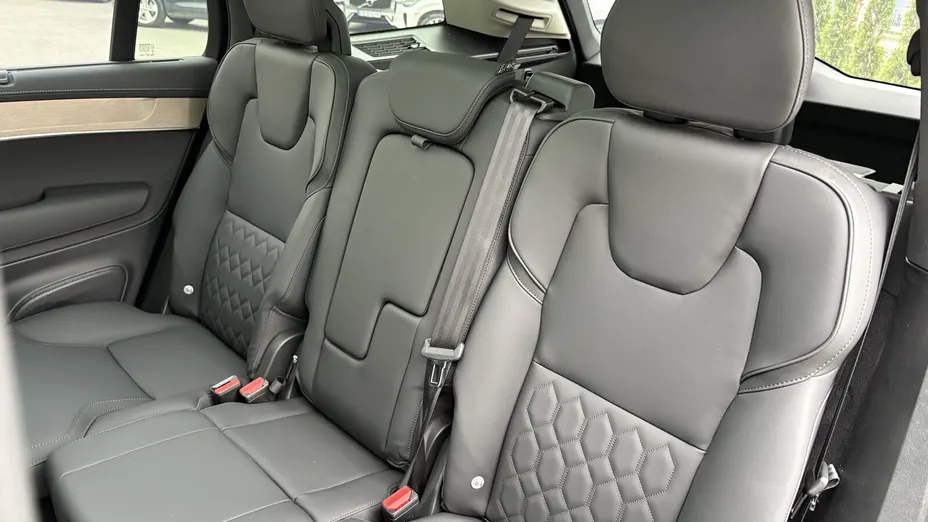 VOLVO XC90 XC90 T8 AWD Plug-In Hybrid Ultra Bright 7os aut