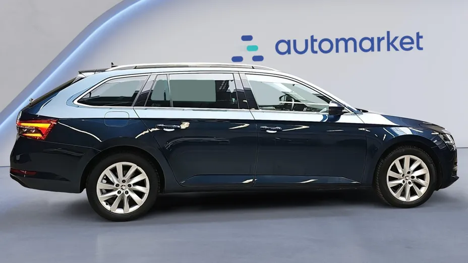 SKODA Superb Superb 2.0 TDI SCR Ambition
