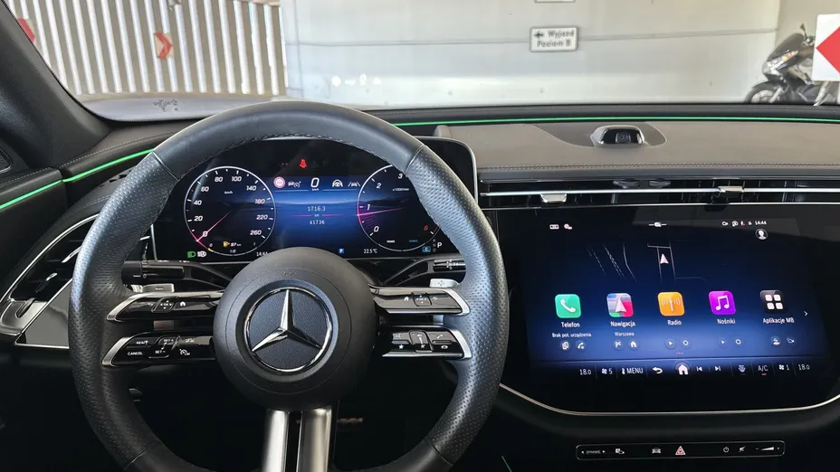 MERCEDES-BENZ E Klasa E 220 d mHEV 4-Matic AMG 9G-Tronic