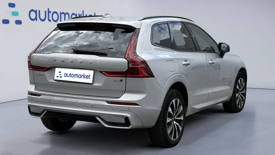 VOLVO XC60 XC60 B4 D AWD Plus Dark aut