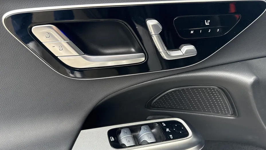 MERCEDES-BENZ E Klasa E 200 d mHEV Avantgarde 9G-Tronic