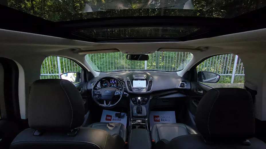 FORD Kuga -