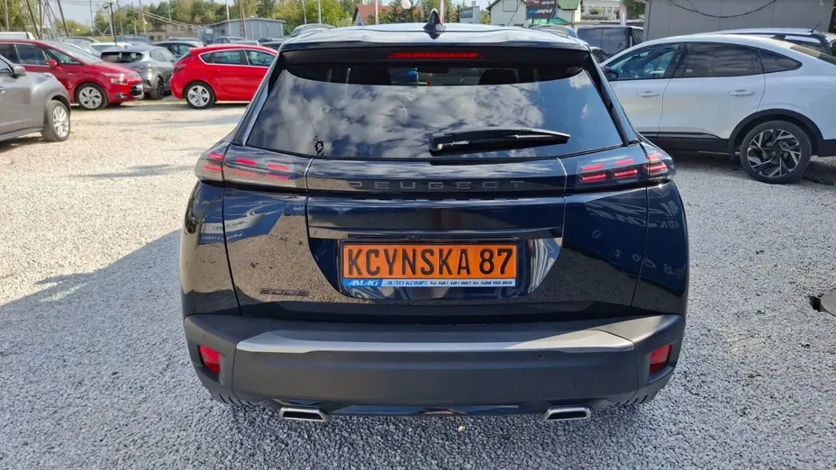 PEUGEOT 2008 -