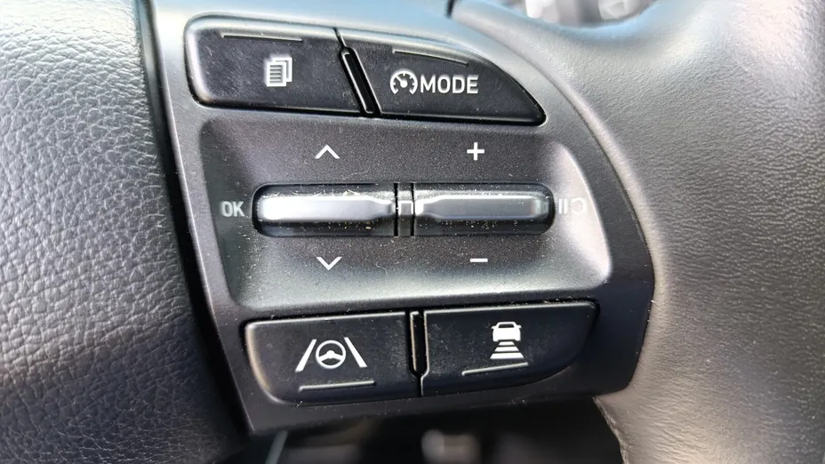 HYUNDAI Kona Kona Electric 64kWh Executive