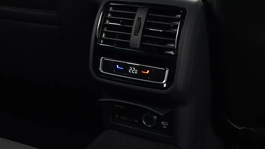 VOLKSWAGEN Passat Passat 2.0 TDI EVO Business DSG