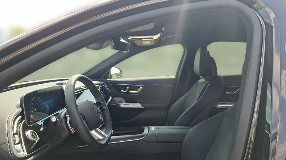 MERCEDES-BENZ E Klasa E 300 de PHEV 4-Matic AMG 9G-Tronic