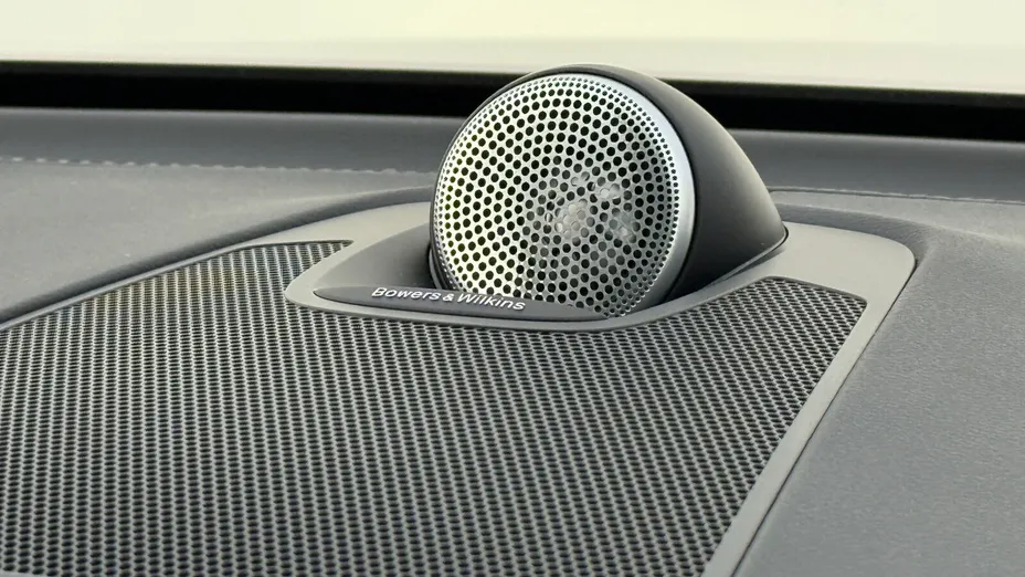 VOLVO XC60 XC60 T6 Plug-In Hybrid AWD Ultra Bright aut