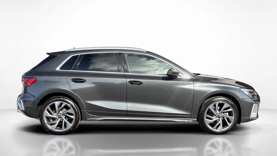 AUDI A3 Allstreet -