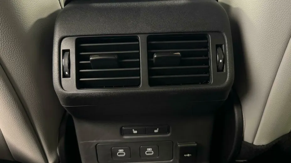 LAND ROVER Range Rover Velar Velar 2.0 D200 mHEV Dynamic SE