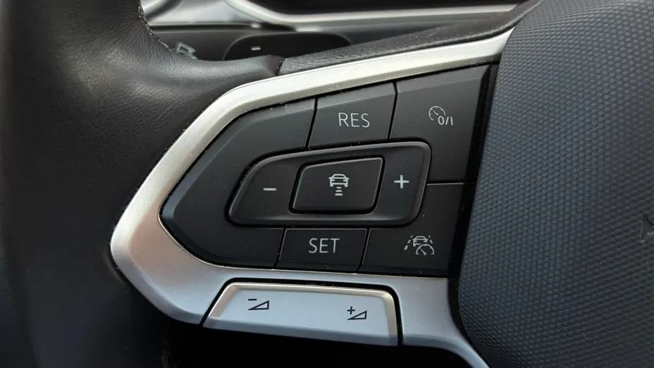 VOLKSWAGEN T-ROC T-ROC 1.5 TSI Style DSG