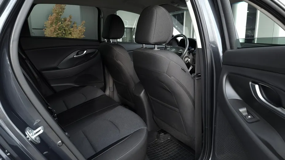 HYUNDAI i30 i30 1.0 T-GDI Smart