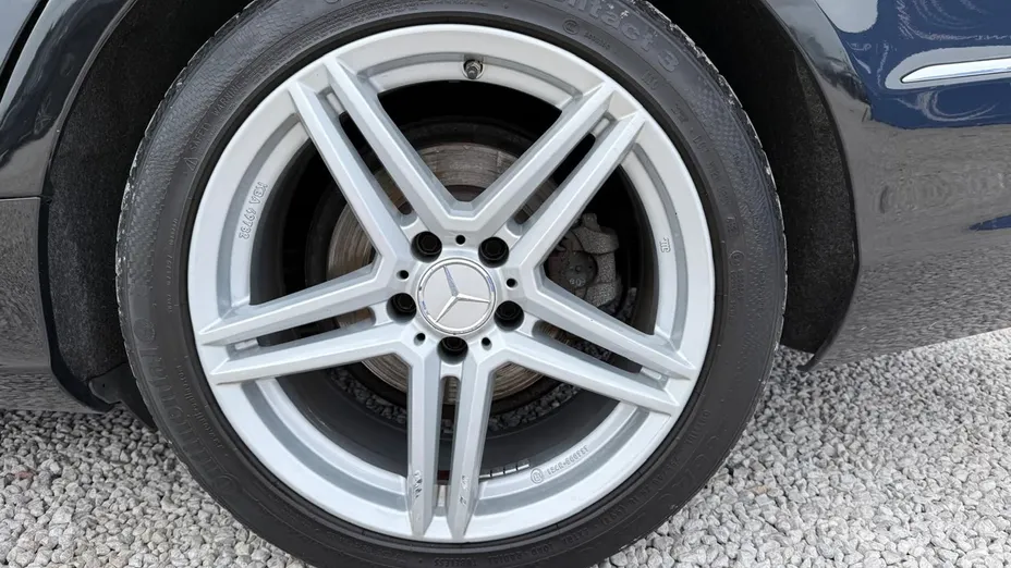 MERCEDES-BENZ CLS -