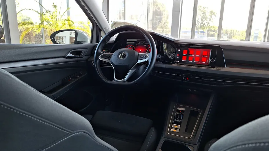 VOLKSWAGEN Golf Golf VIII 1.5 eTSI EVO Style DSG