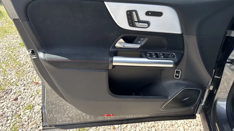 MERCEDES-BENZ GLA GLA 200 mHEV AMG Line 7G-DCT