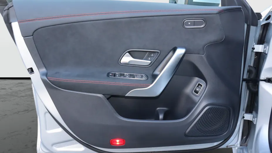 MERCEDES-BENZ CLA CLA 200 mHEV AMG Line 7G-DCT