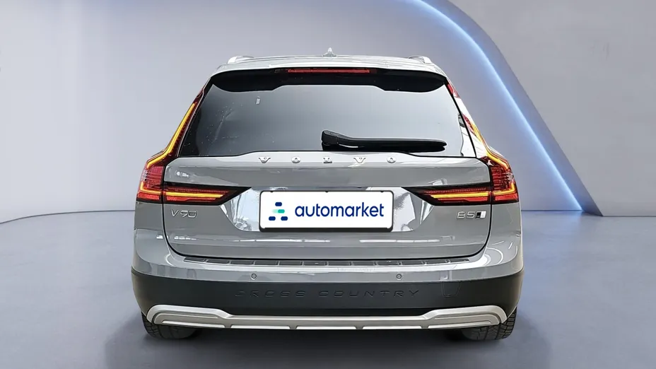 VOLVO V90 V90 CC B5 B AWD Ultimate aut