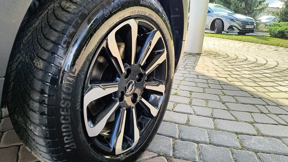 OPEL Crossland -