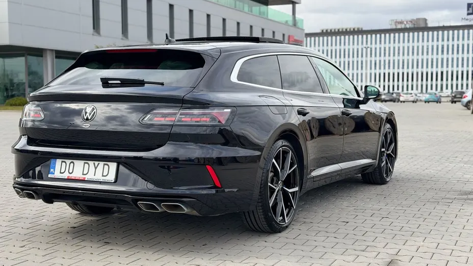 VOLKSWAGEN Arteon Arteon 2.0 TSI 4Motion R DSG