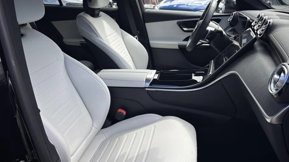 MERCEDES-BENZ GLC GLC 300 de 4-Matic AMG Line