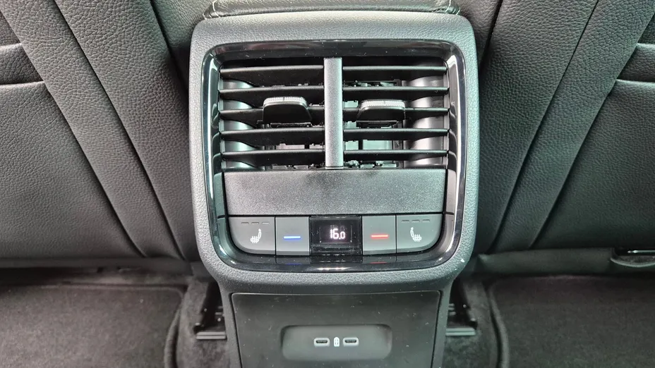 SKODA Octavia Octavia 2.0 TDI Sportline DSG Nowy