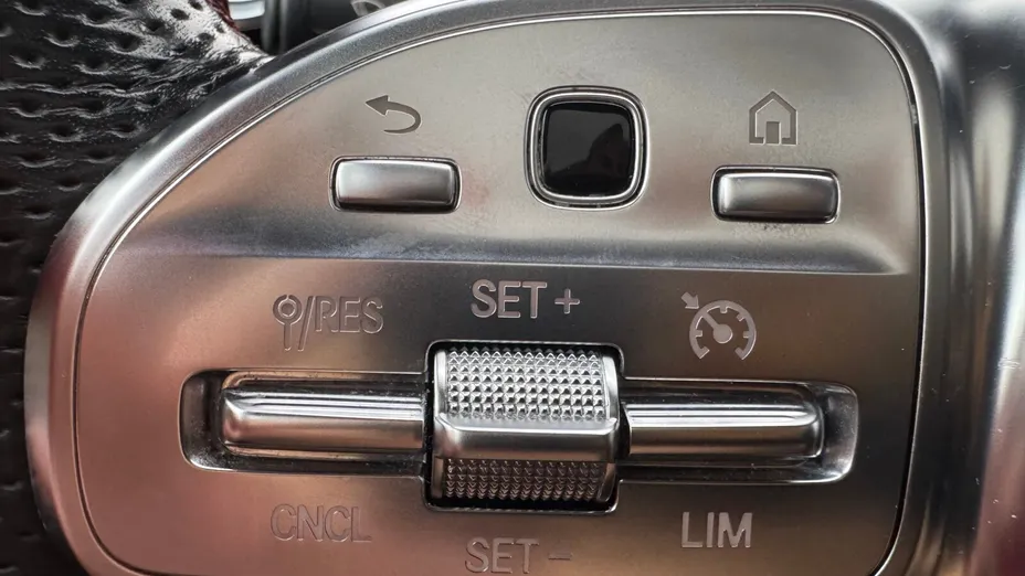 MERCEDES-BENZ A Klasa A 220 d AMG Line 8G-DCT