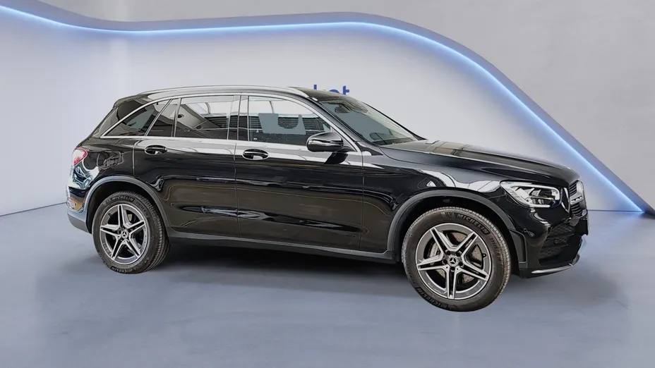 MERCEDES-BENZ GLC GLC 300 e 4-Matic