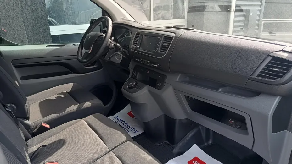 PEUGEOT Expert Expert Kombi 2.0 BlueHDi Long 2,8t