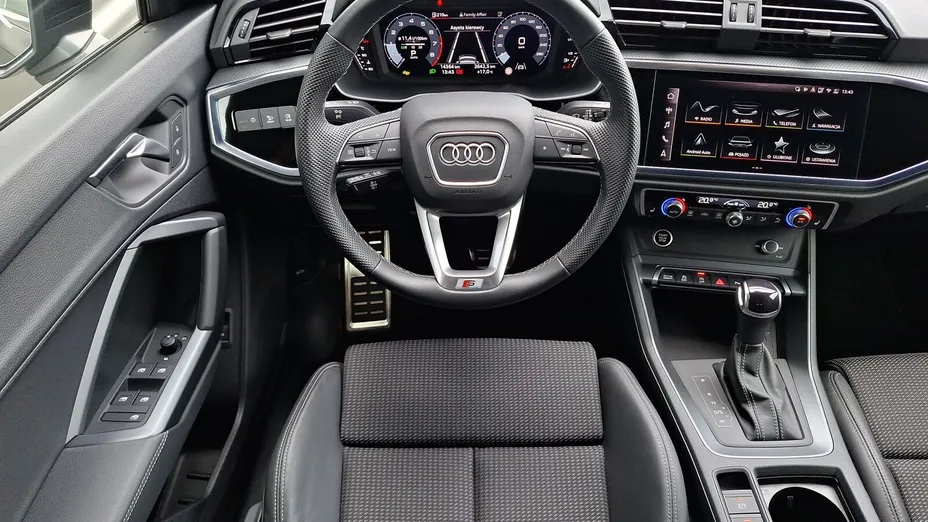 AUDI Q3 Sportback -