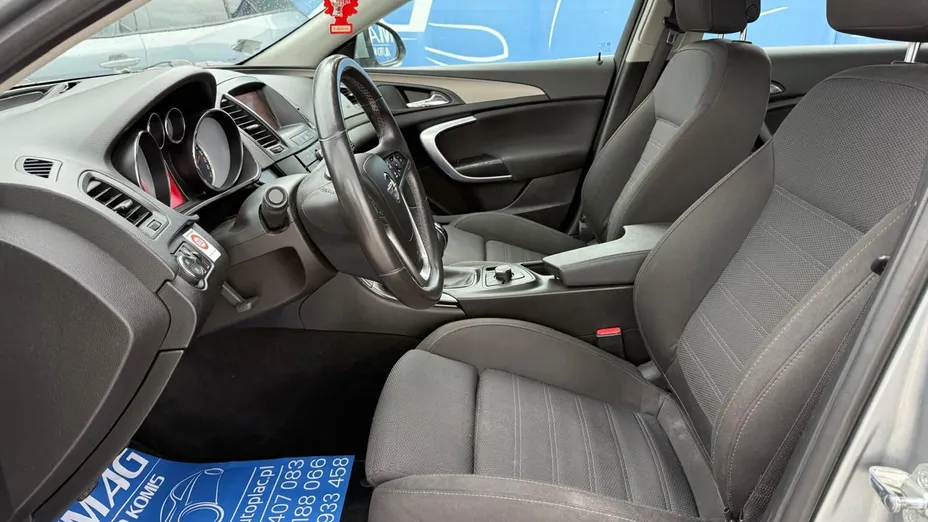 OPEL Insignia -