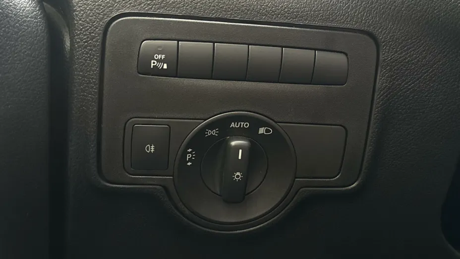 MERCEDES-BENZ Vito Vito Tourer 114 CDI L2 Pro 9G-Tronic 447.703