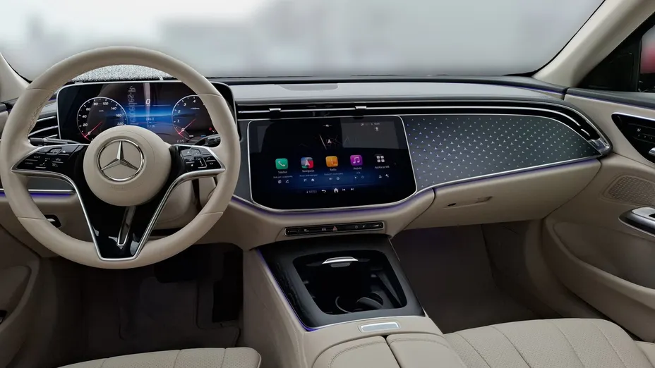 MERCEDES-BENZ E Klasa E 200 mHEV 4-Matic Avantgarde 9G-Tronic