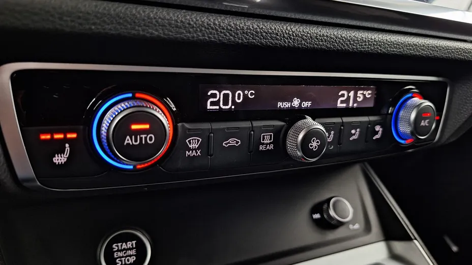 AUDI Q3 Q3 40 TDI Quattro S Line S tronic