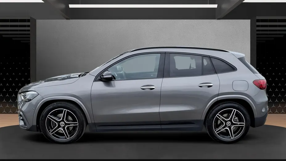 MERCEDES-BENZ GLA GLA 220 mHEV 4-Matic AMG Line 8G-DCT