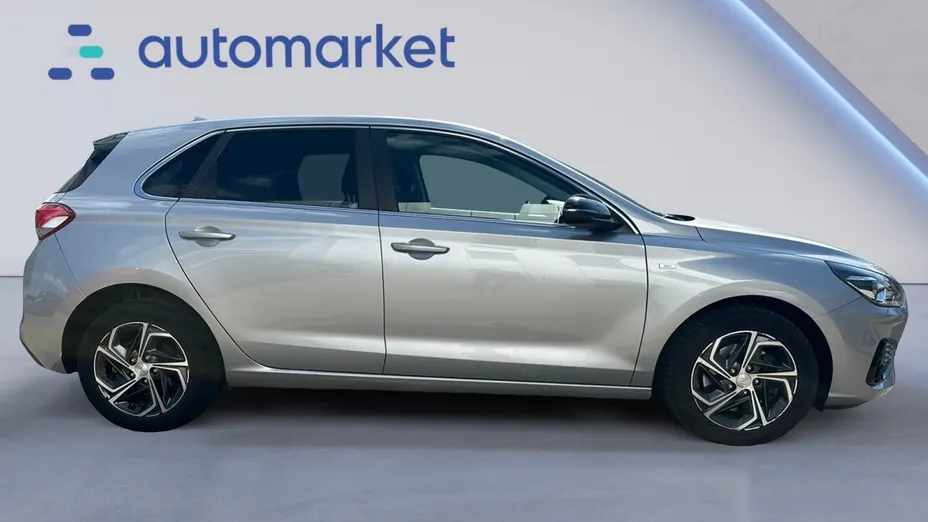 HYUNDAI i30 i30 1.5 T-GDI 48V Smart
