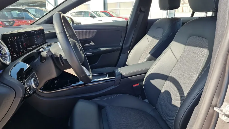 MERCEDES-BENZ CLA CLA 180 mHEV Progressive 7G-DCT